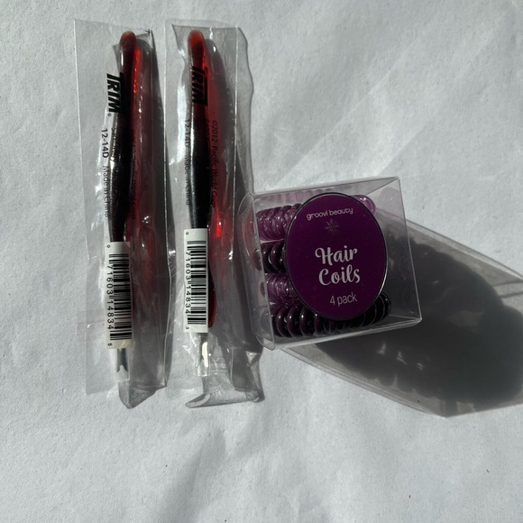 Red and Black Hair Styling Set, 4 pack hair coil with two cuticle trimmers - Picture 3 of 4